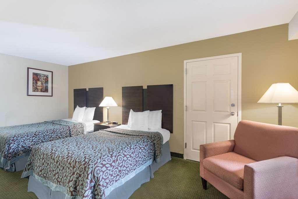Days Inn & Suites By Wyndham Columbia Airport West Columbia Rom bilde